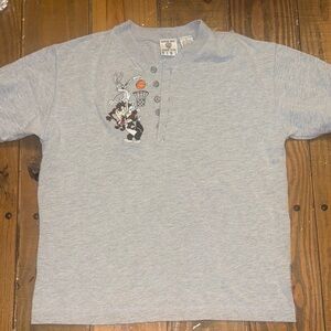 Warner Bros.  VINTAGE Gray Bugs Bunny Basketball Tee SIZE LARGE